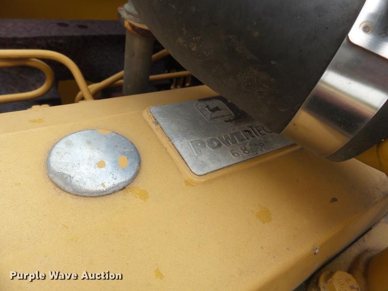 image for item DB7050 2000 John Deere 230LC excavator