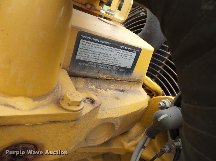 image for item DB7050 2000 John Deere 230LC excavator