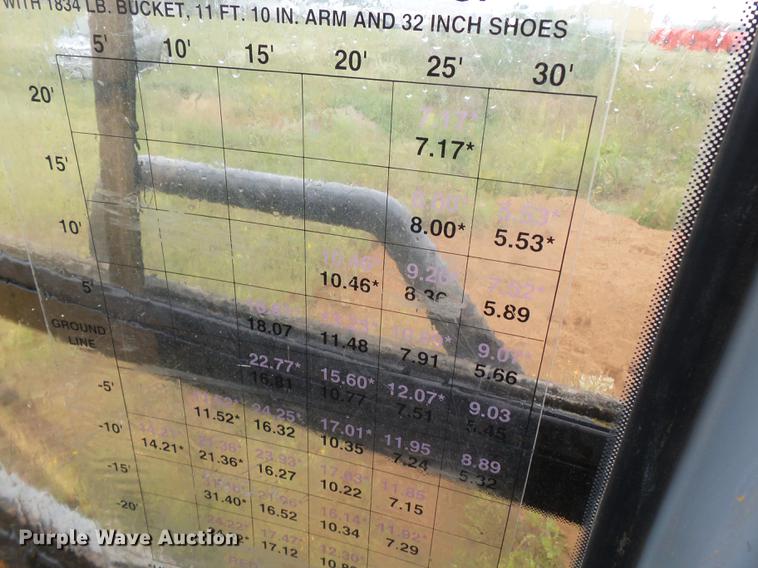 image for item DB7050 2000 John Deere 230LC excavator