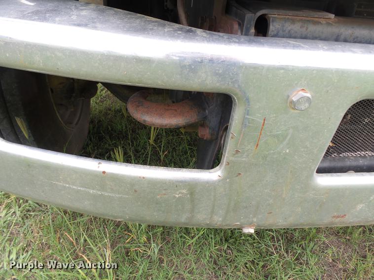 image for item DB7054 2005 Ford F750 Super Duty dump truck