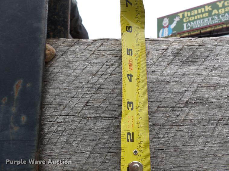 image for item DB7054 2005 Ford F750 Super Duty dump truck