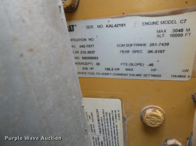 image for item DB7054 2005 Ford F750 Super Duty dump truck