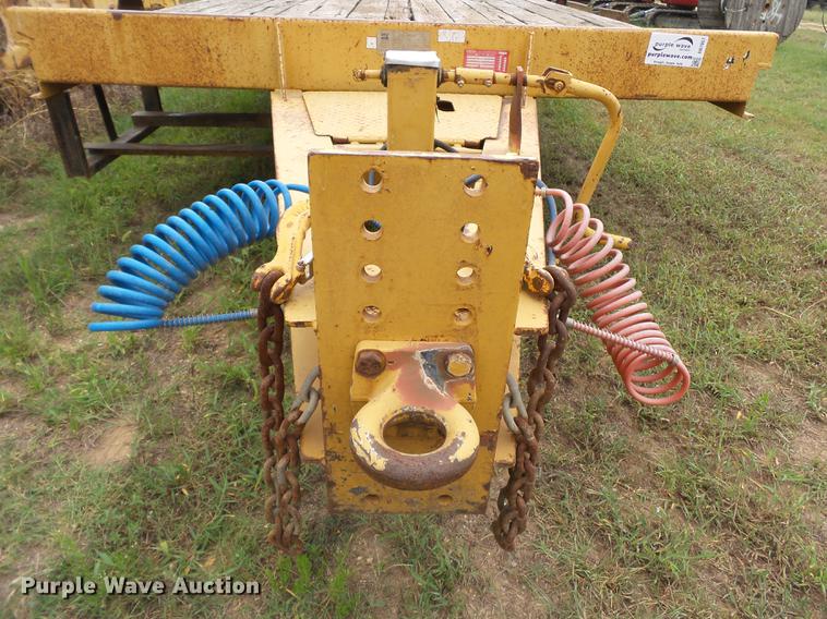 image for item DB7057 2004 Trail King TK40LP equipment trailer