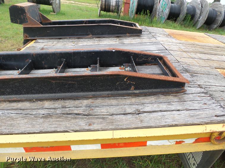 image for item DB7057 2004 Trail King TK40LP equipment trailer