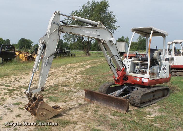image for item DB7059 2006 Takeuchi TB135 mini excavator