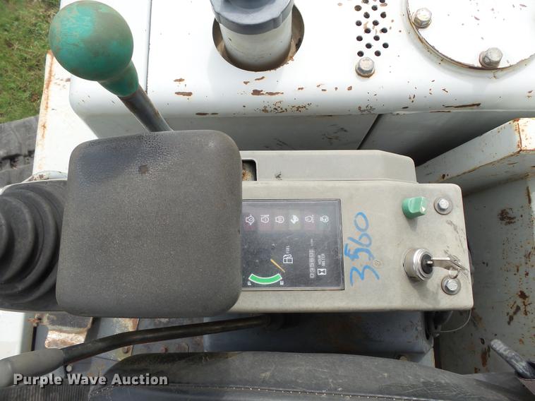 image for item DB7059 2006 Takeuchi TB135 mini excavator