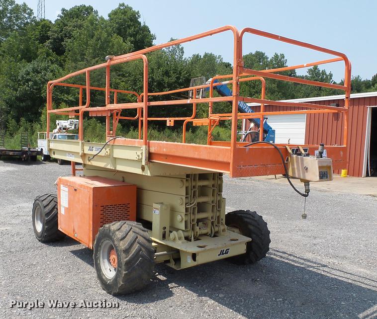 image for item DB7060 JLG 33RTS scissor lift