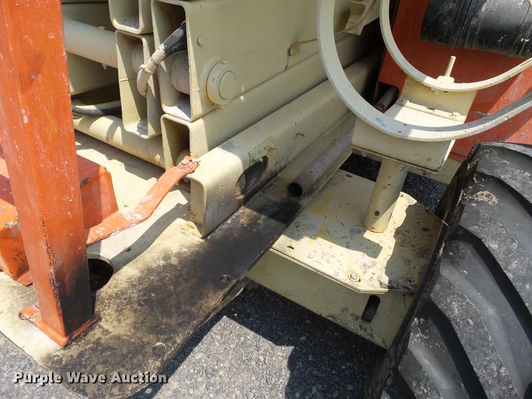 image for item DB7060 JLG 33RTS scissor lift