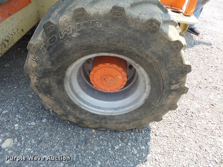 image for item DB7060 JLG 33RTS scissor lift