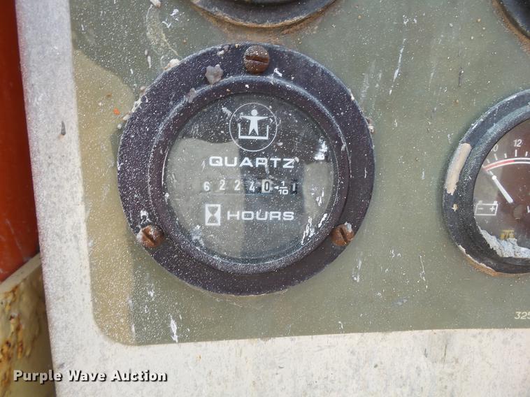 image for item DB7060 JLG 33RTS scissor lift