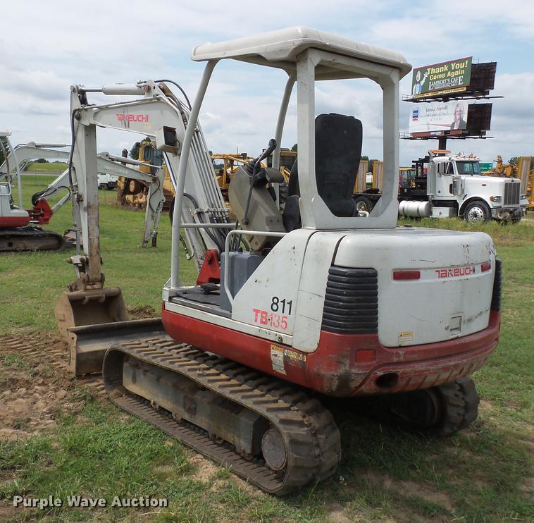 image for item DB7067 2005 Takeuchi TB135 mini excavator