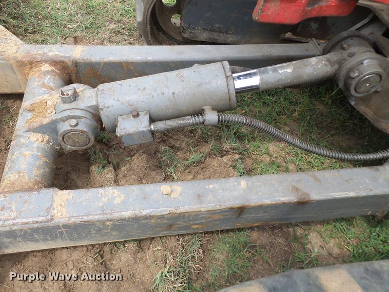 image for item DB7067 2005 Takeuchi TB135 mini excavator