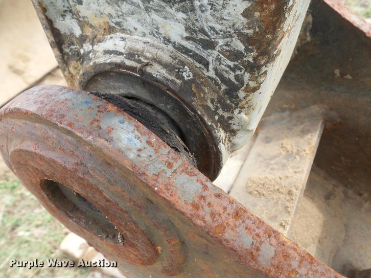 image for item DB7067 2005 Takeuchi TB135 mini excavator