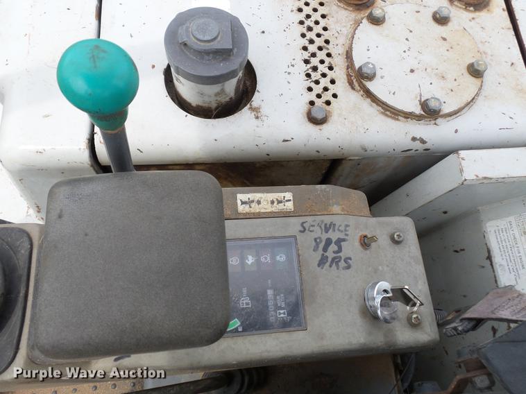 image for item DB7067 2005 Takeuchi TB135 mini excavator