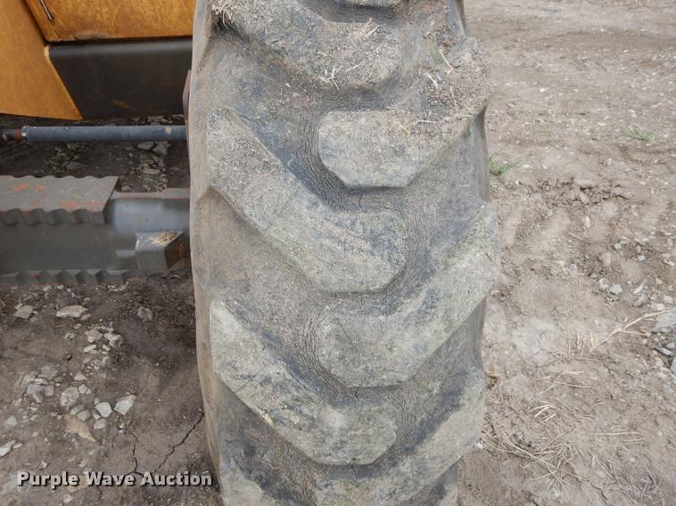 image for item DB8281 Gehl DL8H-44 telehandler