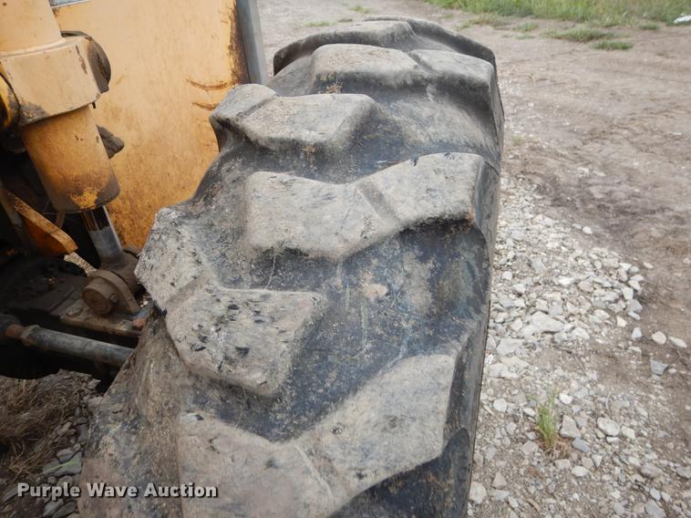 image for item DB8281 Gehl DL8H-44 telehandler