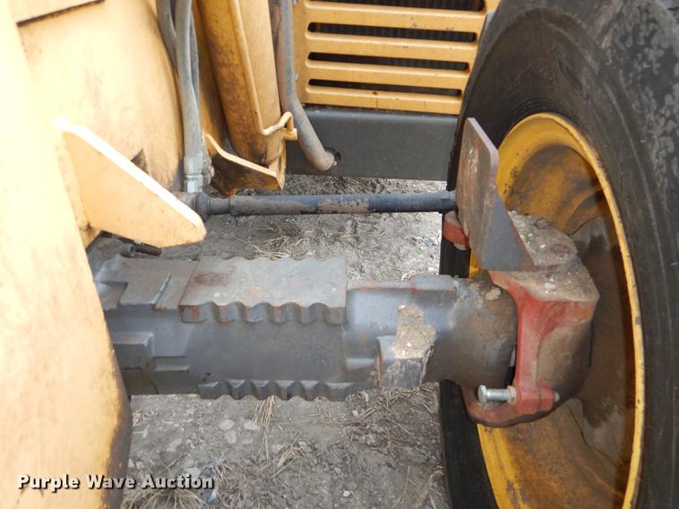 image for item DB8281 Gehl DL8H-44 telehandler