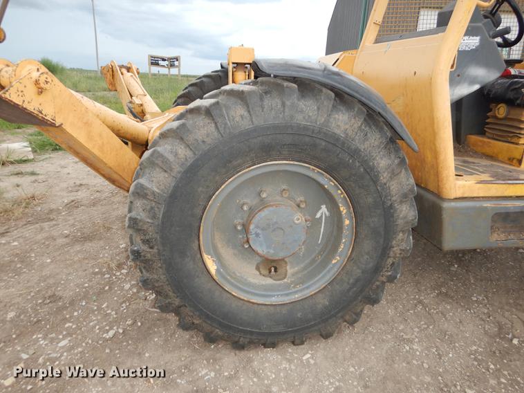 image for item DB8282 Gehl DL10H-55 telehandler