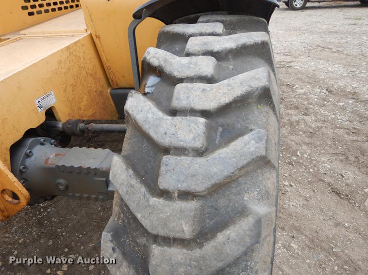 image for item DB8282 Gehl DL10H-55 telehandler