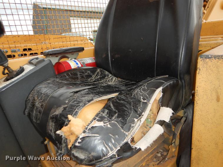 image for item DB8282 Gehl DL10H-55 telehandler