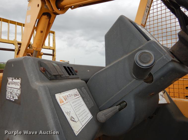 image for item DB8282 Gehl DL10H-55 telehandler