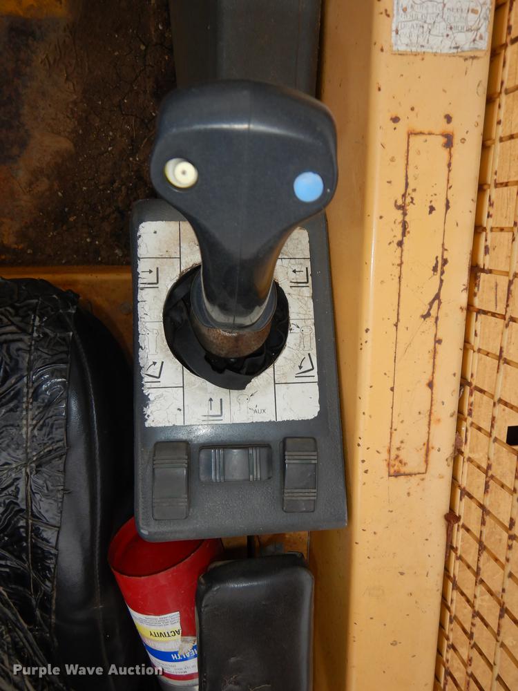 image for item DB8282 Gehl DL10H-55 telehandler