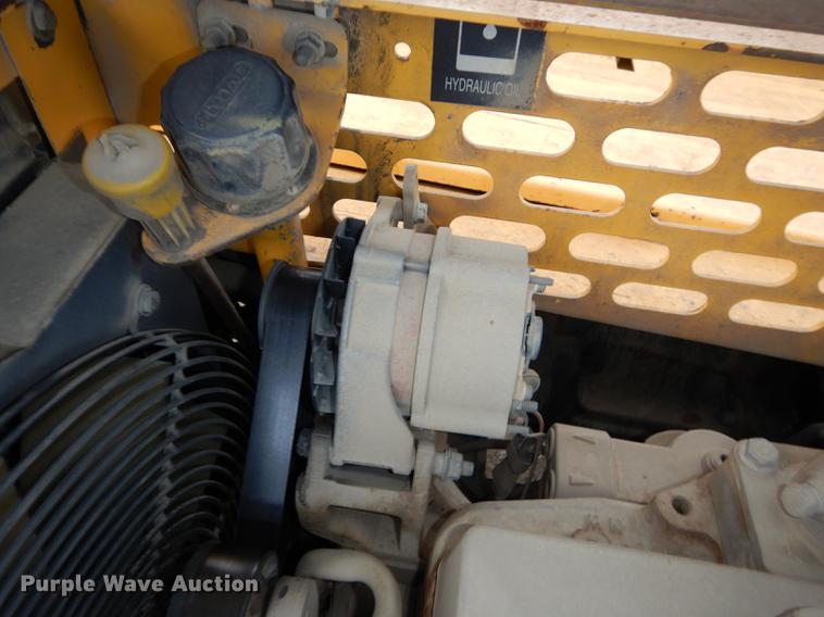 image for item DB8282 Gehl DL10H-55 telehandler