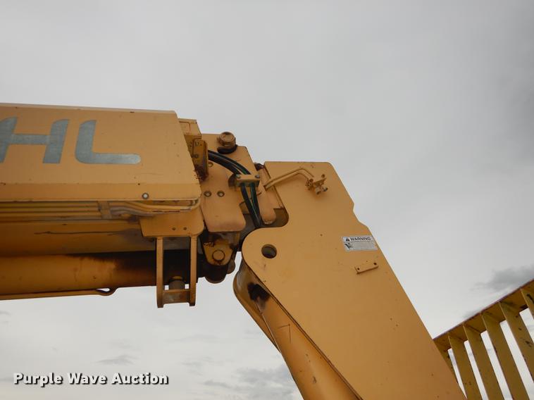 image for item DB8282 Gehl DL10H-55 telehandler