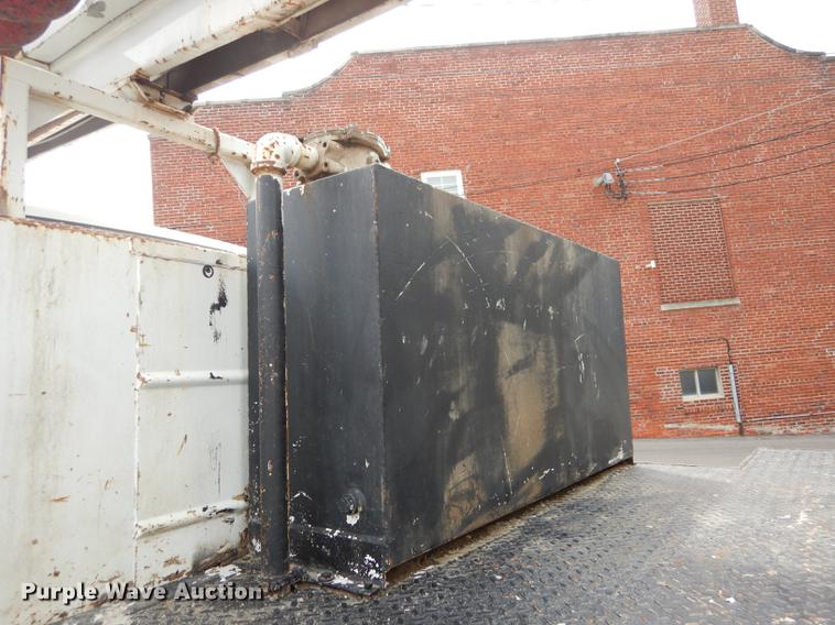 image for item DB8309 1999 Ford F800 digger derrick truck