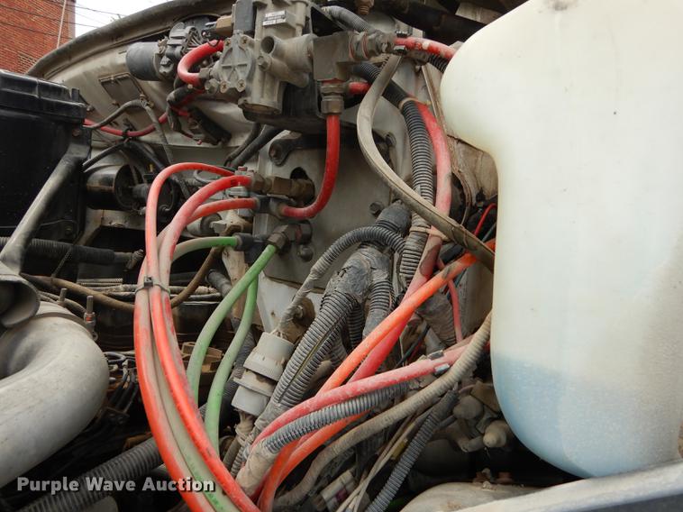 image for item DB8309 1999 Ford F800 digger derrick truck