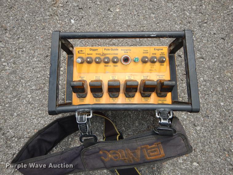 image for item DB8309 1999 Ford F800 digger derrick truck