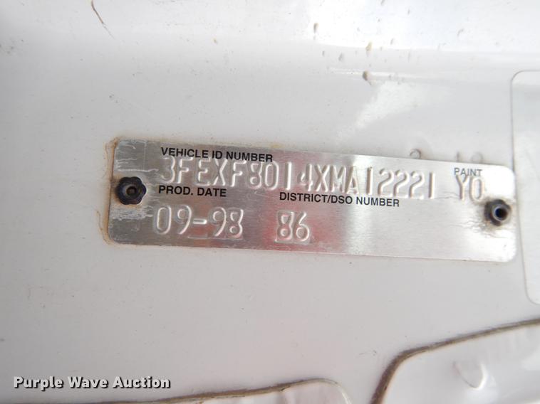 image for item DB8309 1999 Ford F800 digger derrick truck