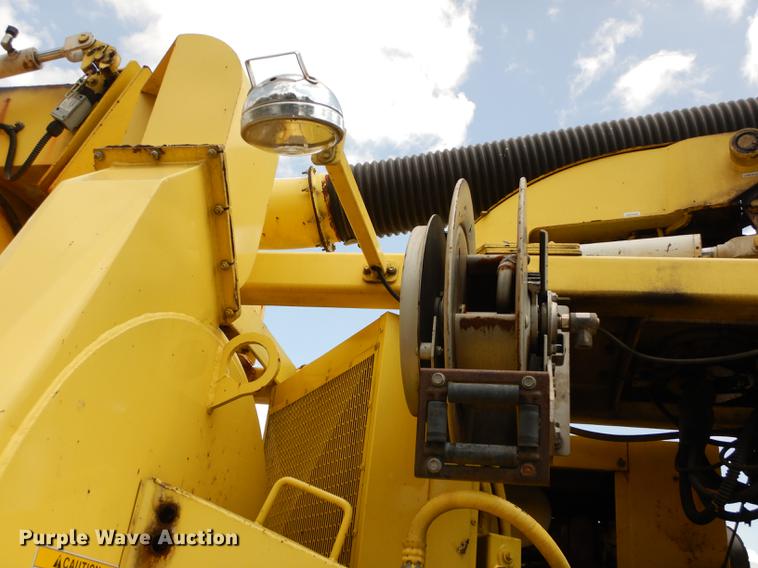 image for item DB8314 1996 Ford LN8000 vacuum truck