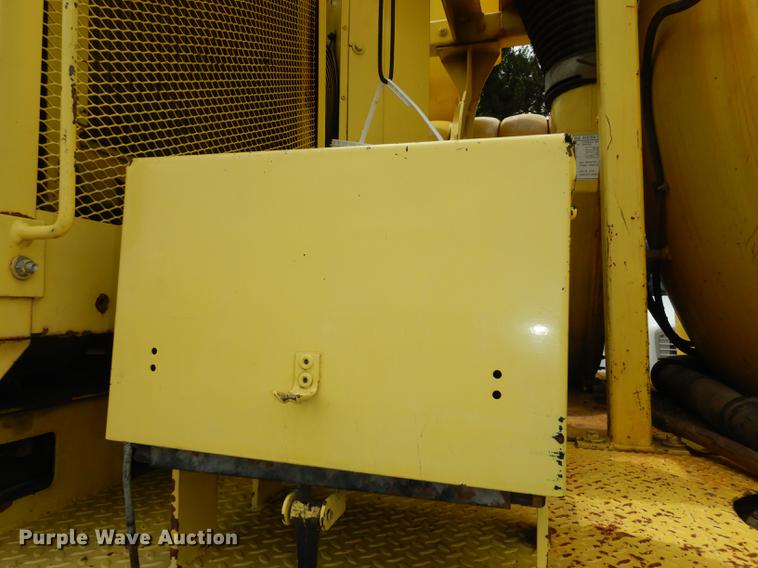 image for item DB8314 1996 Ford LN8000 vacuum truck