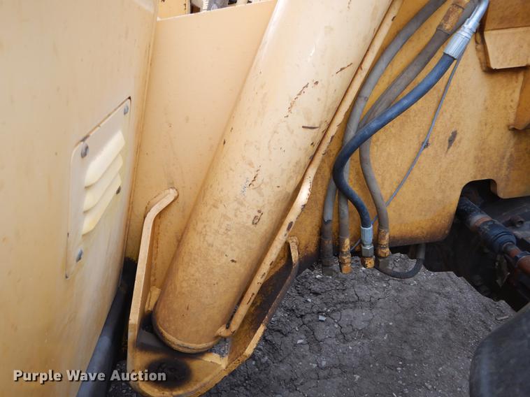 image for item DB8317 Gehl DL8H-44 telehandler