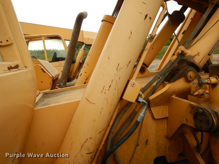 image for item DB8317 Gehl DL8H-44 telehandler