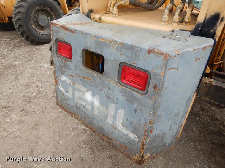 image for item DB8317 Gehl DL8H-44 telehandler