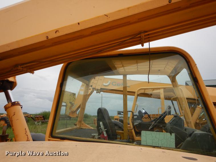 image for item DB8317 Gehl DL8H-44 telehandler