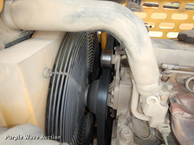 image for item DB8317 Gehl DL8H-44 telehandler