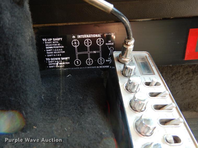 image for item DB8321 1993 International Eagle 9400 dump truck