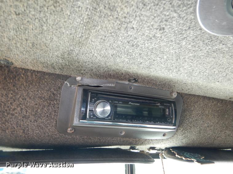 image for item DB8321 1993 International Eagle 9400 dump truck