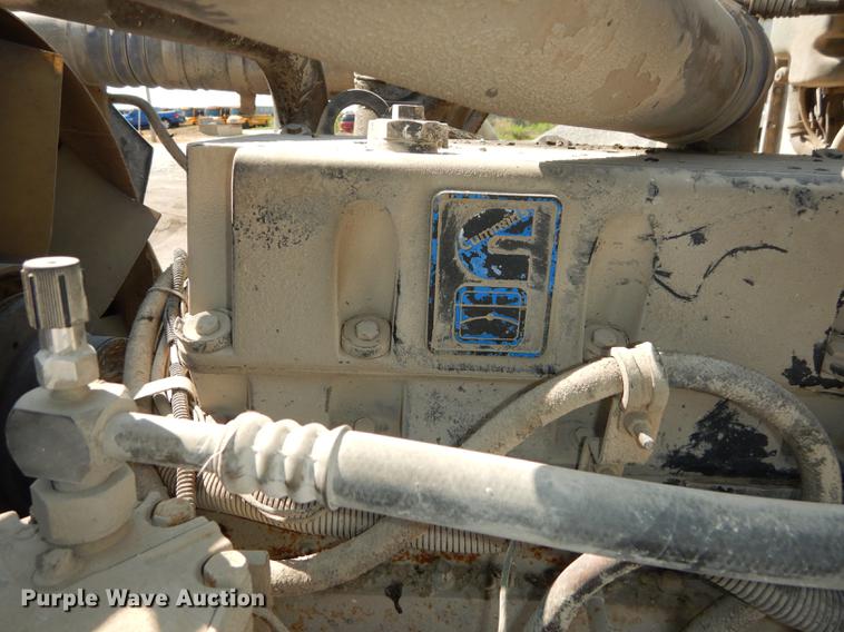 image for item DB8321 1993 International Eagle 9400 dump truck