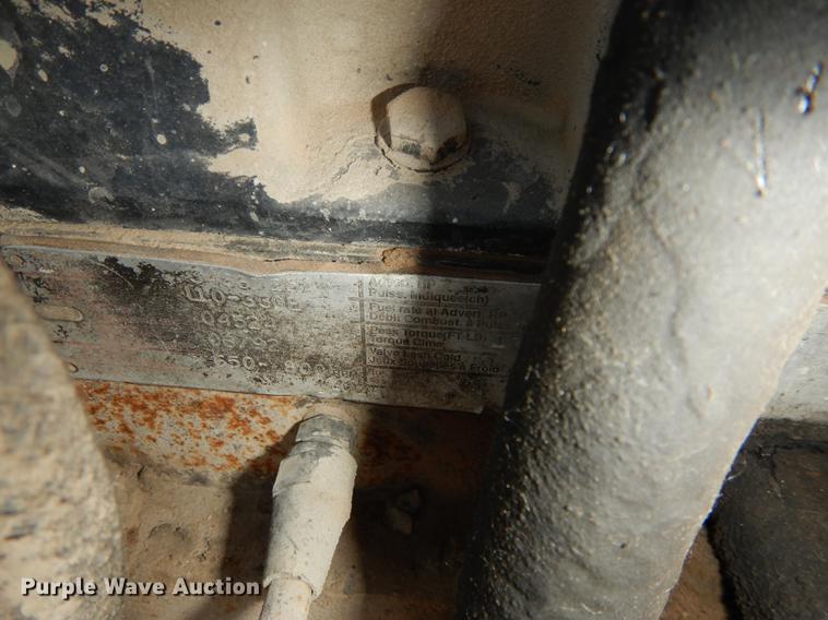 image for item DB8321 1993 International Eagle 9400 dump truck