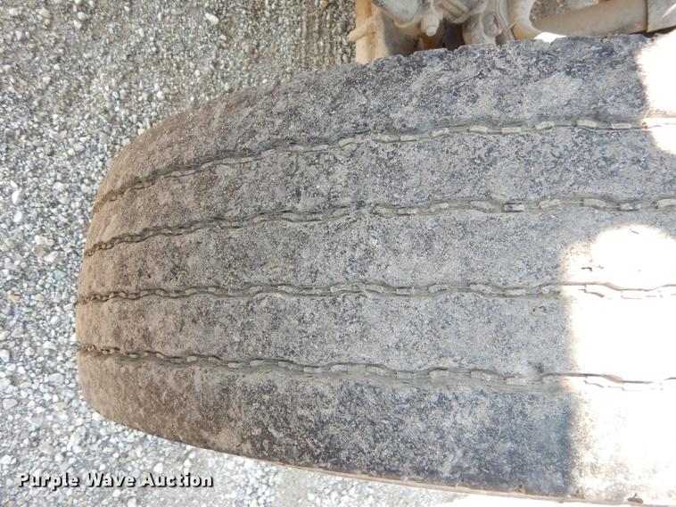 image for item DB8321 1993 International Eagle 9400 dump truck