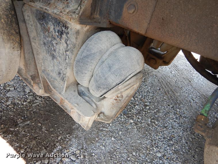 image for item DB8321 1993 International Eagle 9400 dump truck