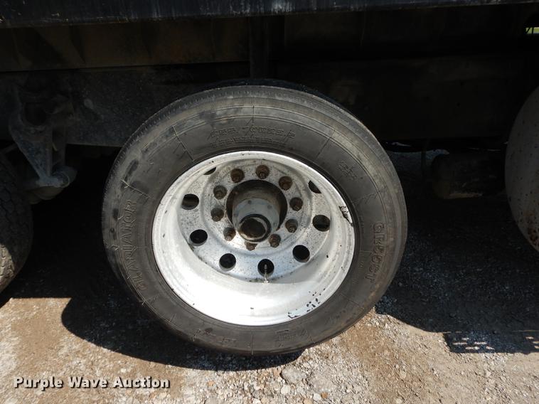 image for item DB8321 1993 International Eagle 9400 dump truck