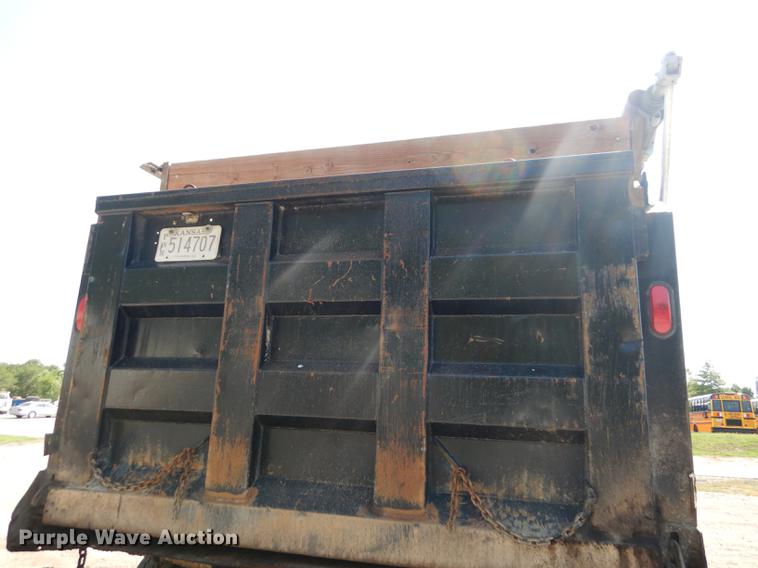 image for item DB8321 1993 International Eagle 9400 dump truck