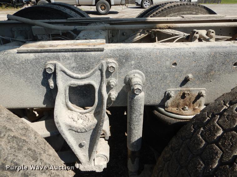 image for item DB8321 1993 International Eagle 9400 dump truck