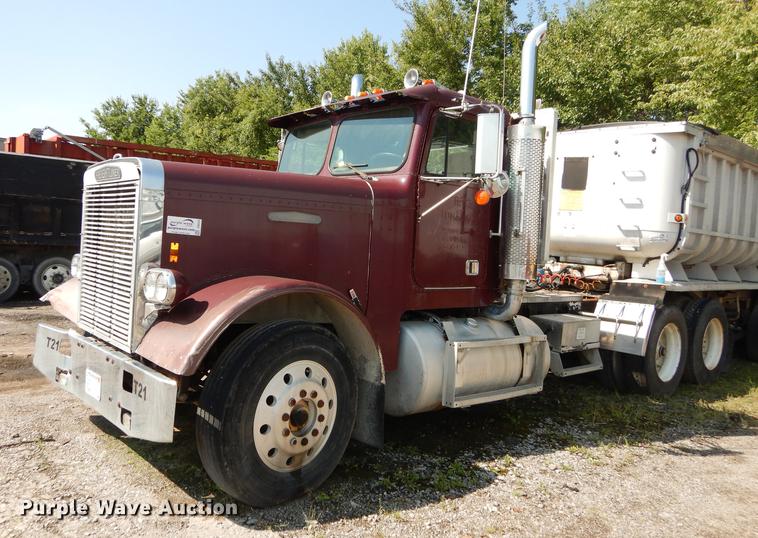 image for item DB8323 1985 Freightliner FLC semi truck