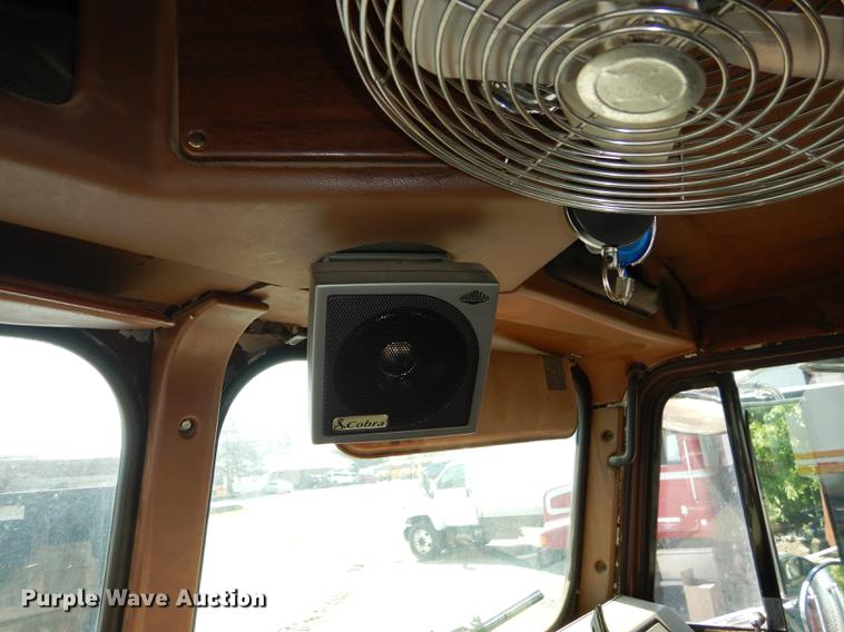 image for item DB8323 1985 Freightliner FLC semi truck